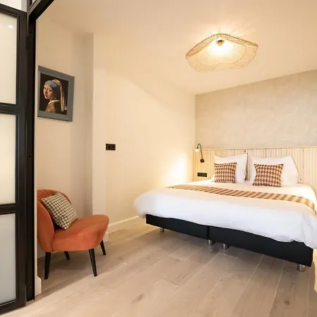 Four Star - Badhuisstraat 6 Haag